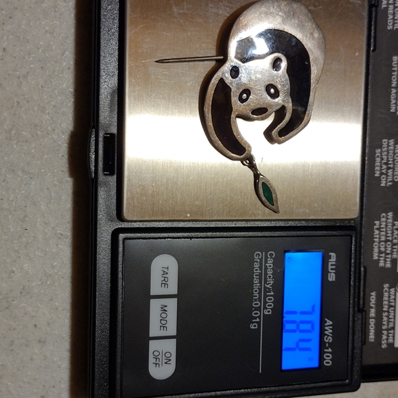 Sterling silver panda brooch - Picture 9 of 16